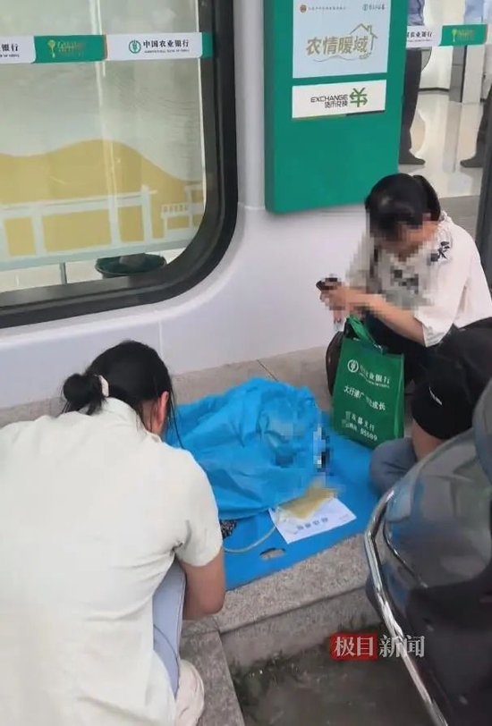 重病妇女被要求“本人到银行”才能取款，后在办理业务过程中去世！多方回应
