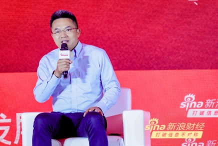 银行股为何屡创新高？国泰基金艾小军：银行的现金流非常好 股息率也比较高